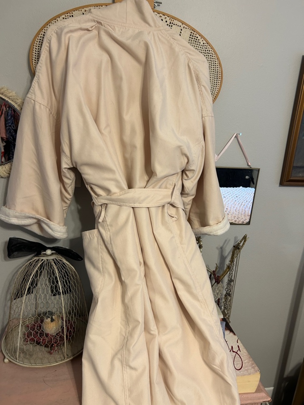Embroidered Cream Spa Robe with Belt - Picture 9 of 9